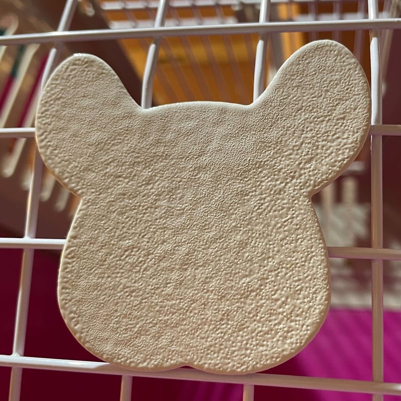カワイ チンチラバッジ（ホワイト） | Royal Chinchilla Online Shop