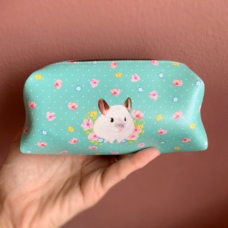 【倉庫一掃セール】《shocoly》おトゥーさんのコロンとしたお花畑おポーチ　⚫︎