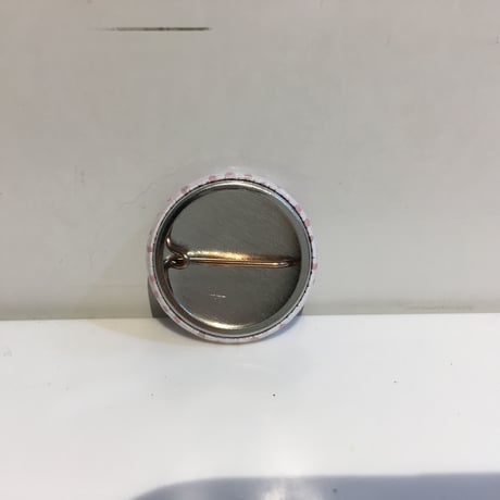【倉庫一掃セール】『デ・カリボン』小さい缶バッチ　⚫︎