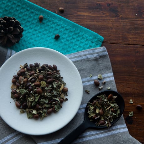 霧島のカキドオシとハトムギ茶
