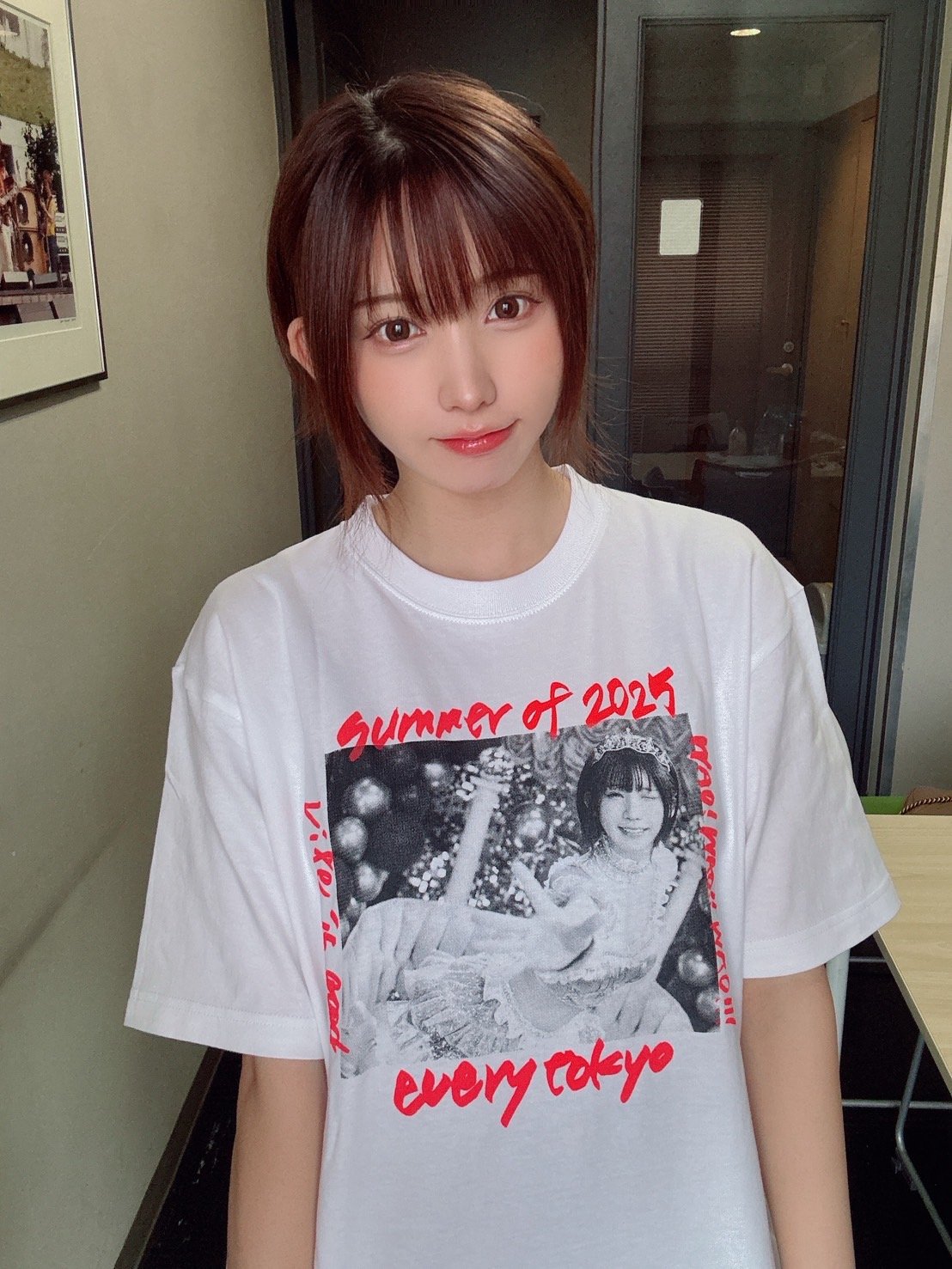 えなこ×everytokyoコラボ WAO!!フォトT-shirts | everytokyo