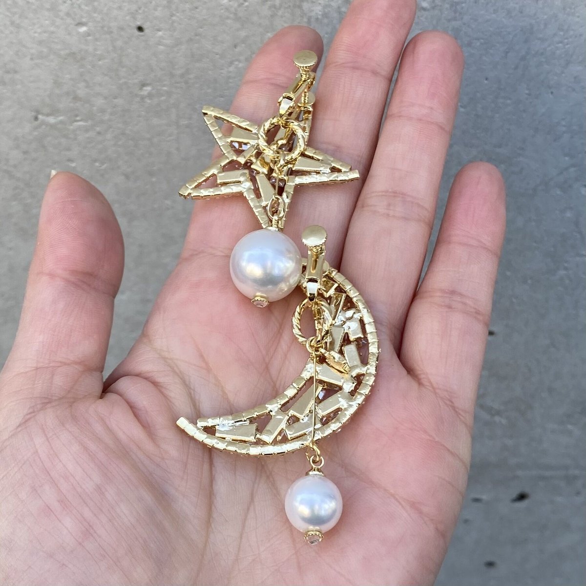 2WAY】Star&Moon イヤリング／ピアス／ピンブローチ | casaceleste