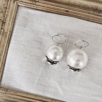 cotton berry *white ° ピアス