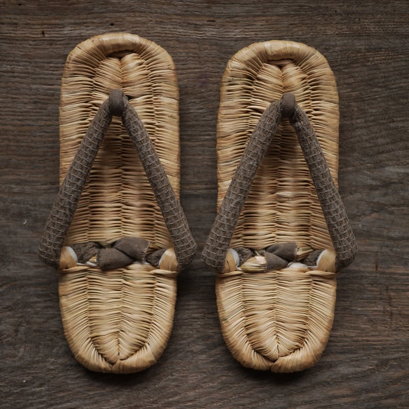 おえ草履（灰） Oe-zori sandals L | 日知舎