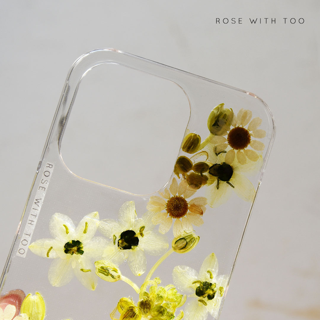 iPhone..etc / マトリカリア × オーニソガラム 押し花ケース