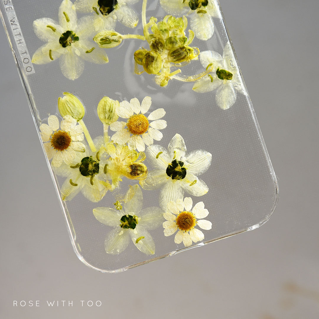 iPhone..etc / マトリカリア × オーニソガラム 押し花ケース
