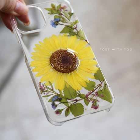 【スマホリング不可】iPhone..etc / 黄色ガーベラの 押し花スマホケース 230920_2