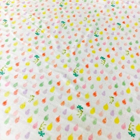 〈完売御礼　レビューいただきました！〉かわいいカエルさんの生地 ダブルガーゼ