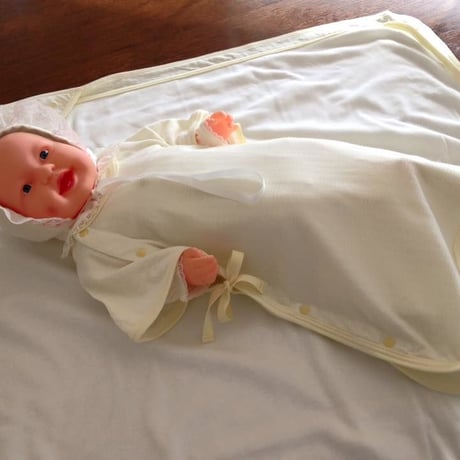 ＜レビューいただきました！＞NICUご退院ドレス6点セット ベビーイエロー　ガウン付き