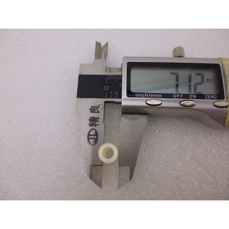 20個セット  プラスチックスペーサーΦ7- M4-L20   ( ZHW-609 )
