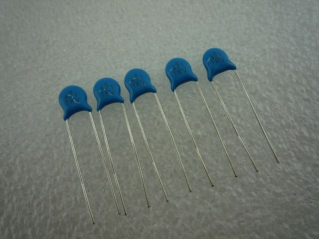 5個セット 1KV-471 高耐圧セラミックコンデンサ ( ZHW-475