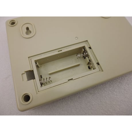 150×110×50 mm  単3電池ホルダー付き プラスチックケース  ( ZHW-651 )