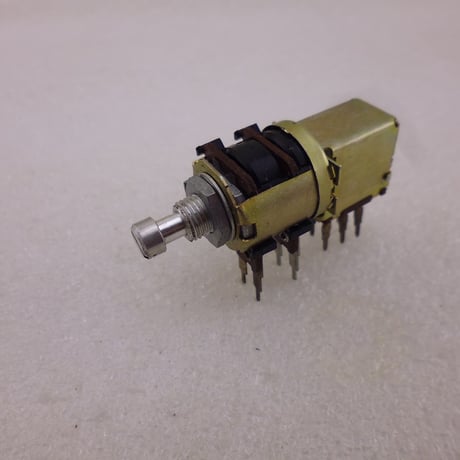 PUSH + 回転スイッチ付ボリューム B10K   ( ZHW-ETC-585 )