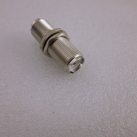 挟み込みタイプM型中継コネクタ（メスーメス） （ 途中フランジ無し 長ネジタイプ）( ZHW-547 )