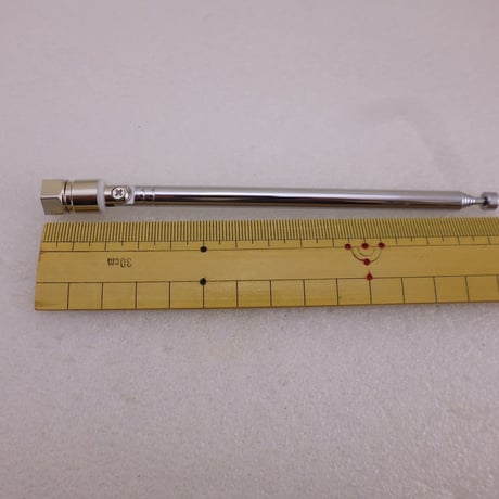 ロッドアンテナ L=660mm F型プラグ付  ( ZHW-HAM-172 )