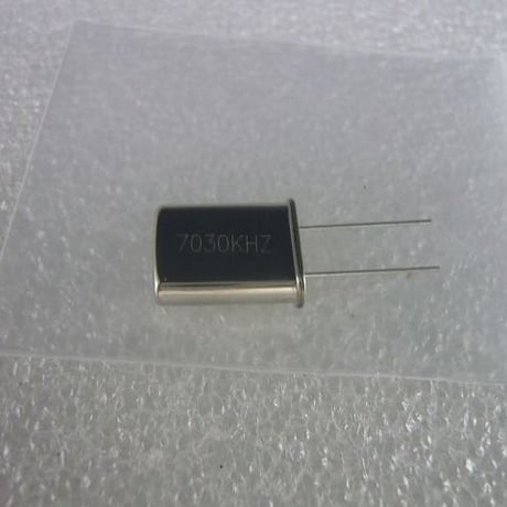 7030KHz HC-49U Type 水晶振動子  ( ZHW-HAM-017 )