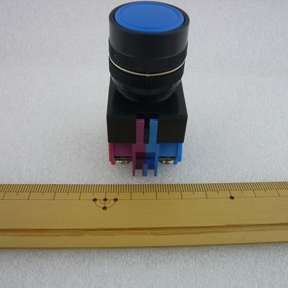 5ce875cc0376c61af1e4ee1c
