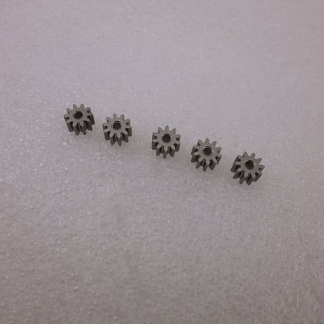 5個セット  金属ピニオン  モジュール 0.6  /  歯数10  軸径：Φ2.0  ( ZHW-TOY-019 )