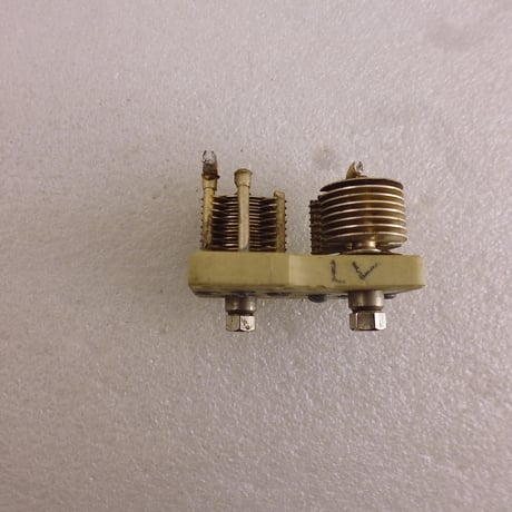 1unit 2個 中古品 エアーバリコン 40pF ( ZHW-ETC-757 )