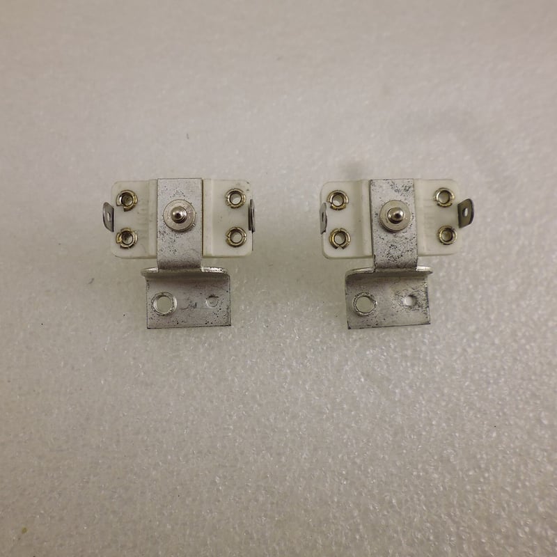 在庫 未使用品 2個セット タイトトリマコンデンサ 10pF ( ZHW