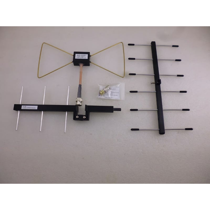 1200MHz 5ele TWIN DELTA LOOP YAGI アンテナ BNC TYP