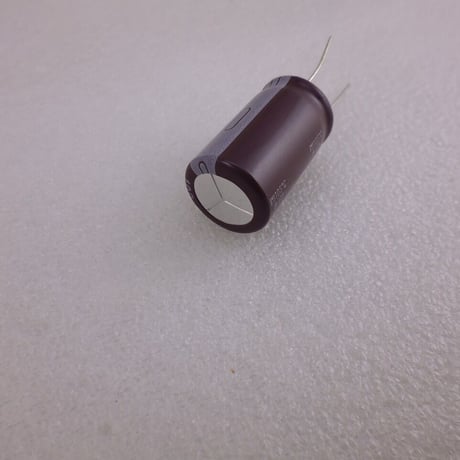 100μF / 400V 立形電解コンデンサ  日本ケミコン製   ( ZHW-740 )