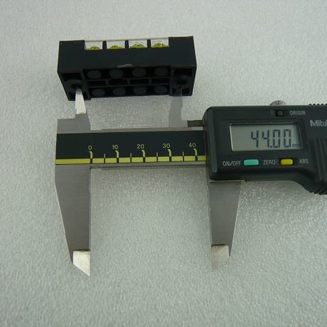 端子台 4P  ( ZHW-133 )