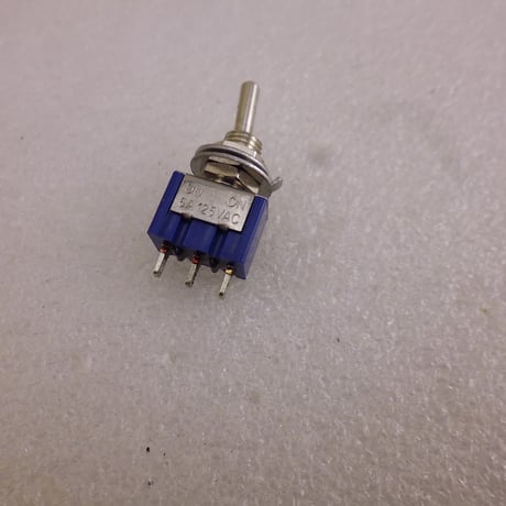 10個セット 小型トグルスイッチ MTS-102 ( ZHW-996 )