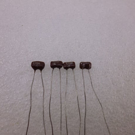4個セット180pF-100V  マイカ コンデンサ USA GI GENERAL製  ( ZHW-591 )