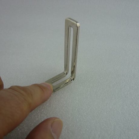 L型金具  ( ZHW-131 )