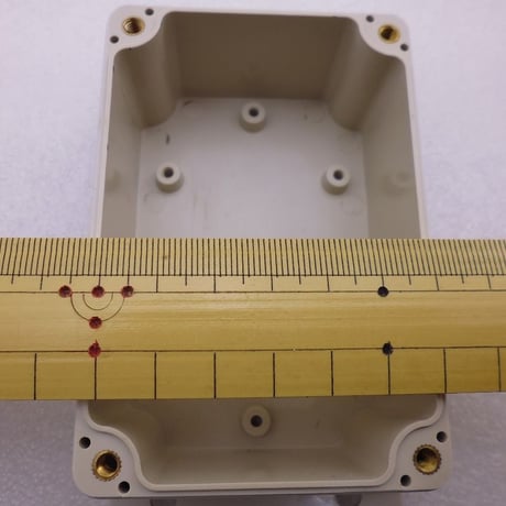 100×68×50mm つば付防水プラスチックケース ( ZHW-108 )