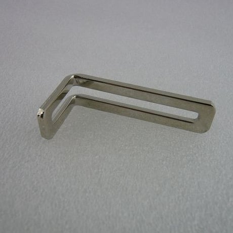 L型金具  ( ZHW-131 )