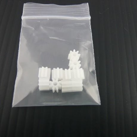 10個セット  モジュール 0.6  /  歯数8 ピニオン 軸径：Φ2.0  ( ZHW-TOY-015 )