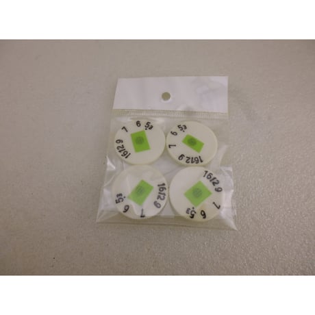 4個セットAM用 PVC DIALつまみ 色：白 JUNK 取付ネジ付  ( ZHW-ETC-700 )