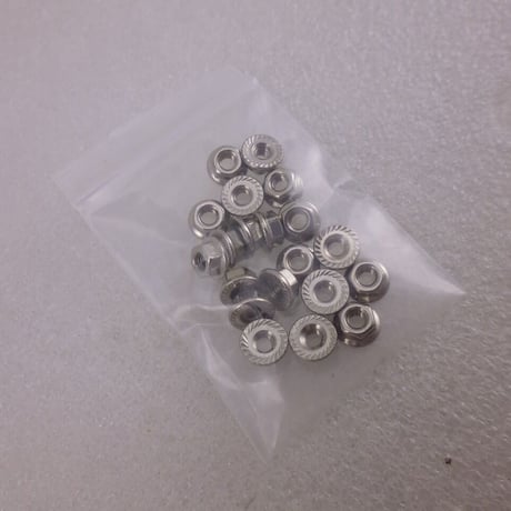 20個セット  M3座付きナット  SUS304   ( ZHW-629 )
