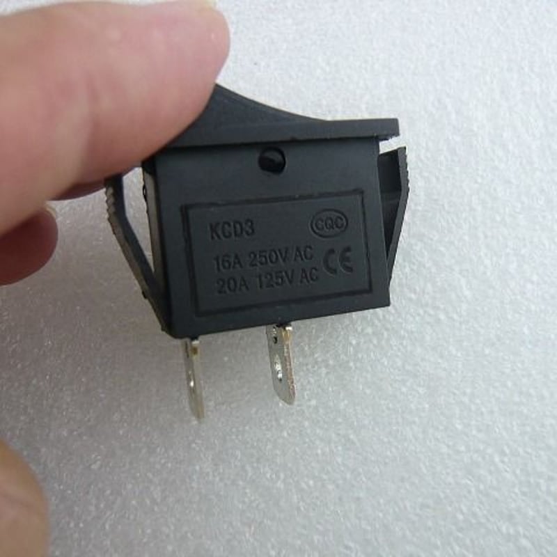 KCD3 電源ON-OFF用ロッカ－スイッチ ( ZHW-322 ) | 高品質低価格