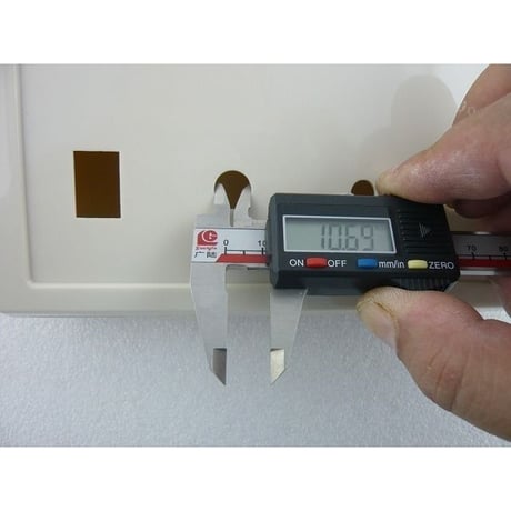 178×135×60mm 斜めプラスチックケース  ( ZHW-436 )
