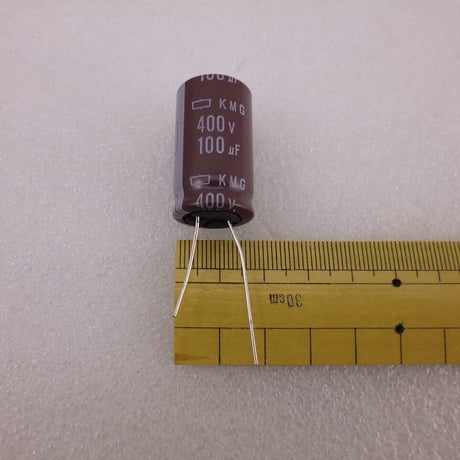 100μF / 400V 立形電解コンデンサ  日本ケミコン製   ( ZHW-740 )
