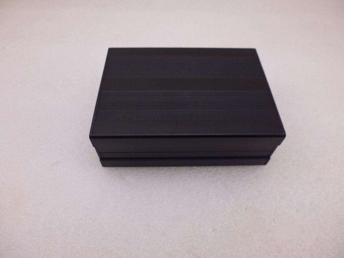 100×76×35 mm 高級アルミケース ( ZHW-652 ) | 高品質低価格のラジオ