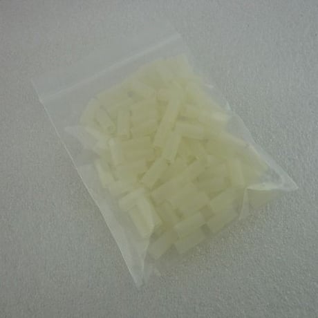 100個セット  外径Φ5 内径Φ3.2 長さL11mm プラスチックスペーサー  ( ZHW-384 )
