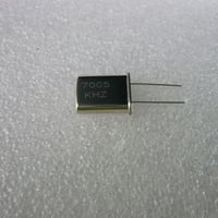 7005KHz HC-49U Type 水晶振動子   ( ZHW-HAM-036 )
