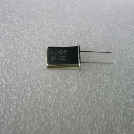 7005KHz HC-49U Type 水晶振動子   ( ZHW-HAM-036 )