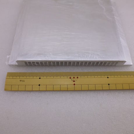 ヒートシンク  195 ( L ) × 150 ( W ) × 18 ( H)  ( ZHW-732 )