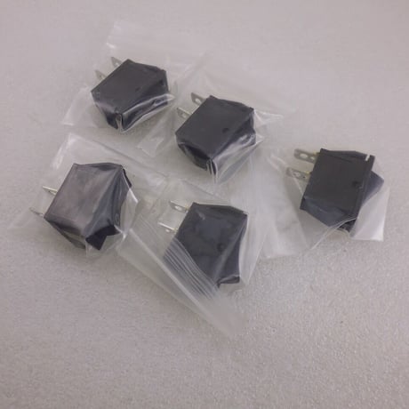 5個セット KCD3 電源ON-OFF用ロッカ－スイッチ  ( ZHW-846 )