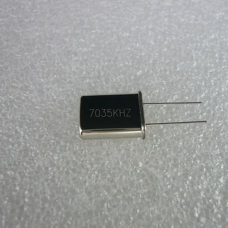 7035KHz HC-49U Type 水晶振動子  ( ZHW-HAM-018 )