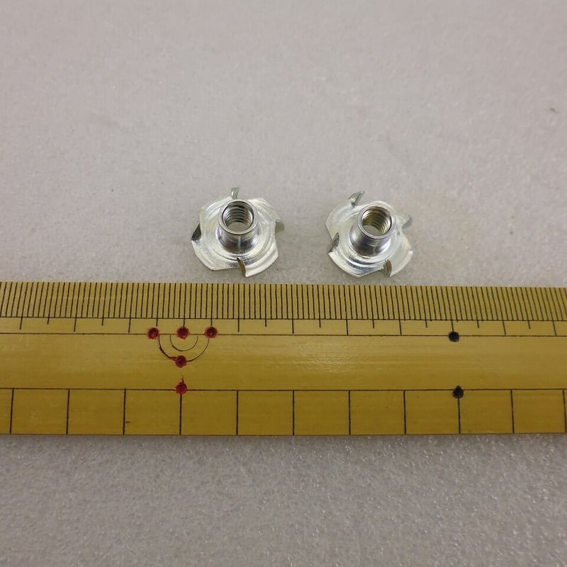 2個セット（三脚ネジ取付用） 1/4 W 爪付きTナット (ZHW-836