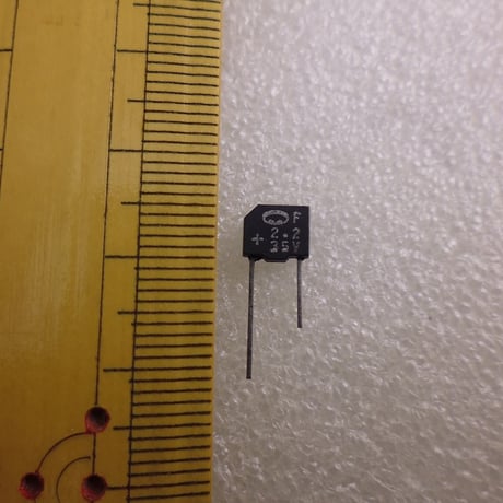 20個セット Marcon製 2.2μF-35V  タンタルコンデンサ ( ZHW-ETC-657)