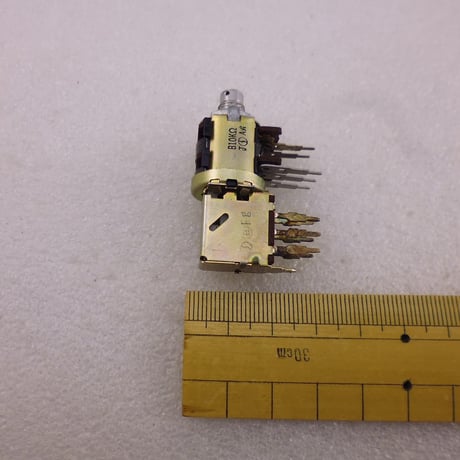 PUSH + 回転スイッチ付ボリューム B10K   ( ZHW-ETC-585 )
