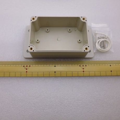 100×68×50mm つば付防水プラスチックケース ( ZHW-108 )