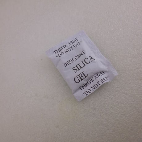 30個セット 乾燥剤 5g   ( DRY  DESICCANT 5g-30pack set） ( ZHW-MTL-021 )